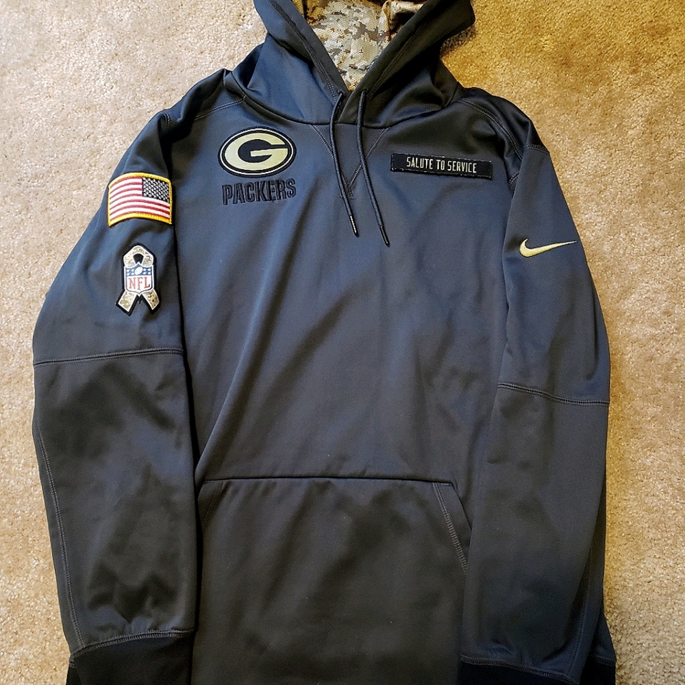 Green Bay Packers Nike Salute to Service Hoodie